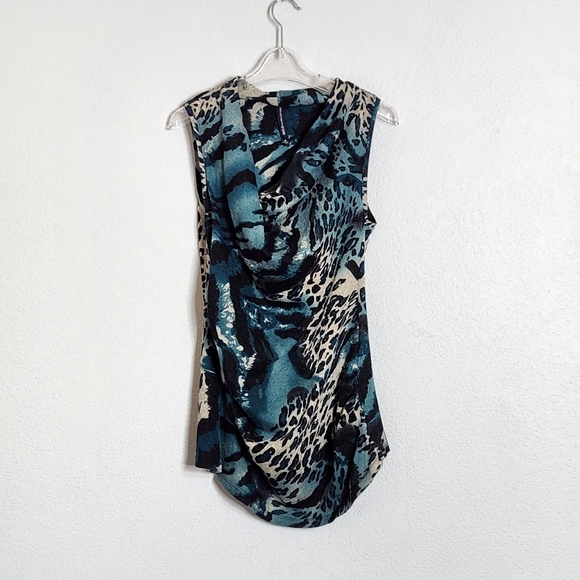 W118 Walter Baker Hi Low Knit Material Tunic Animal Print Teal Top Draped Neck - Picture 4 of 8
